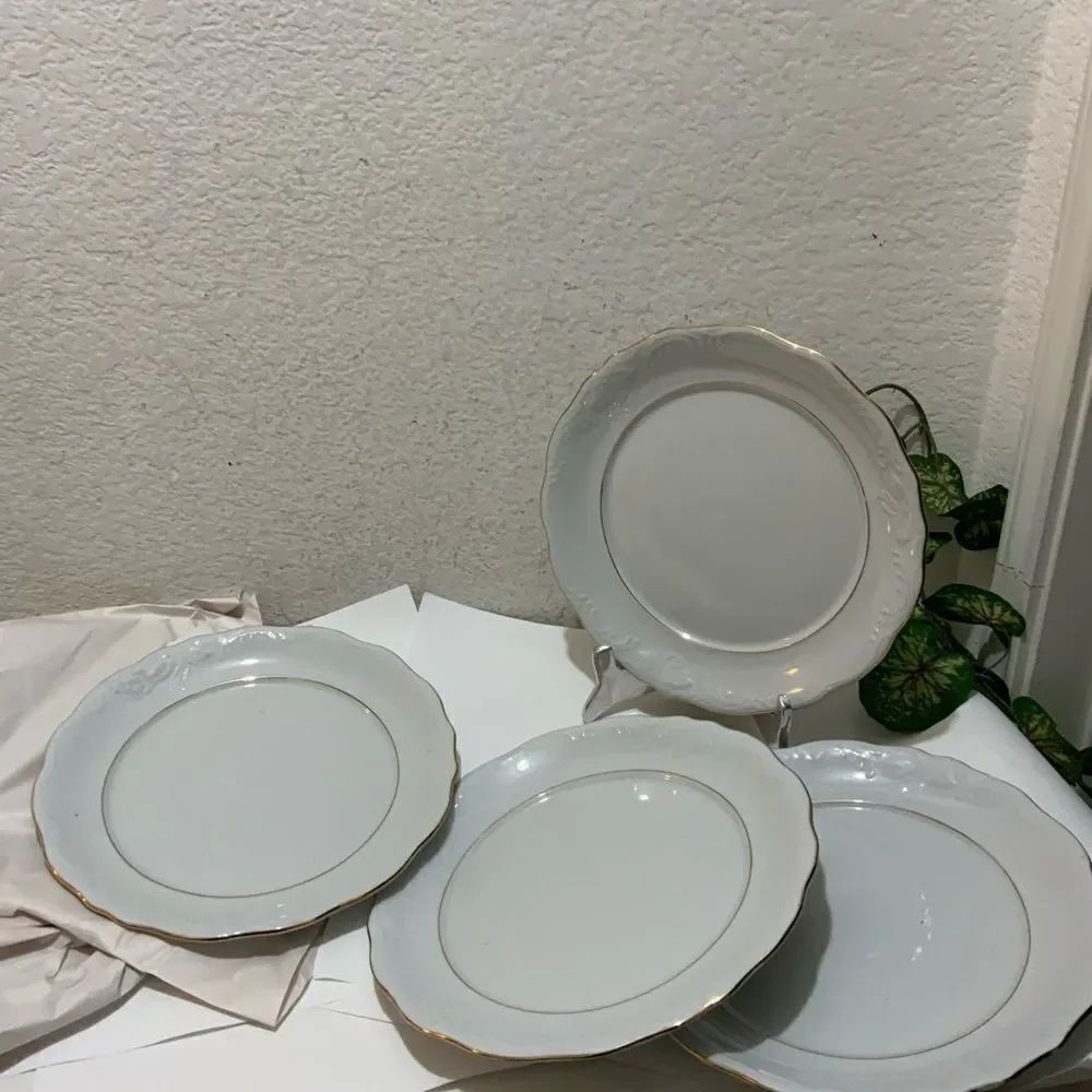 Set 4 Tienshan Fine Porcelain J.P Gold Trimmed Embossed Plate 10 1/2" G13